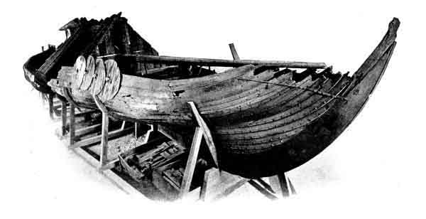 VIKING SHIP FROM GOKSTAD